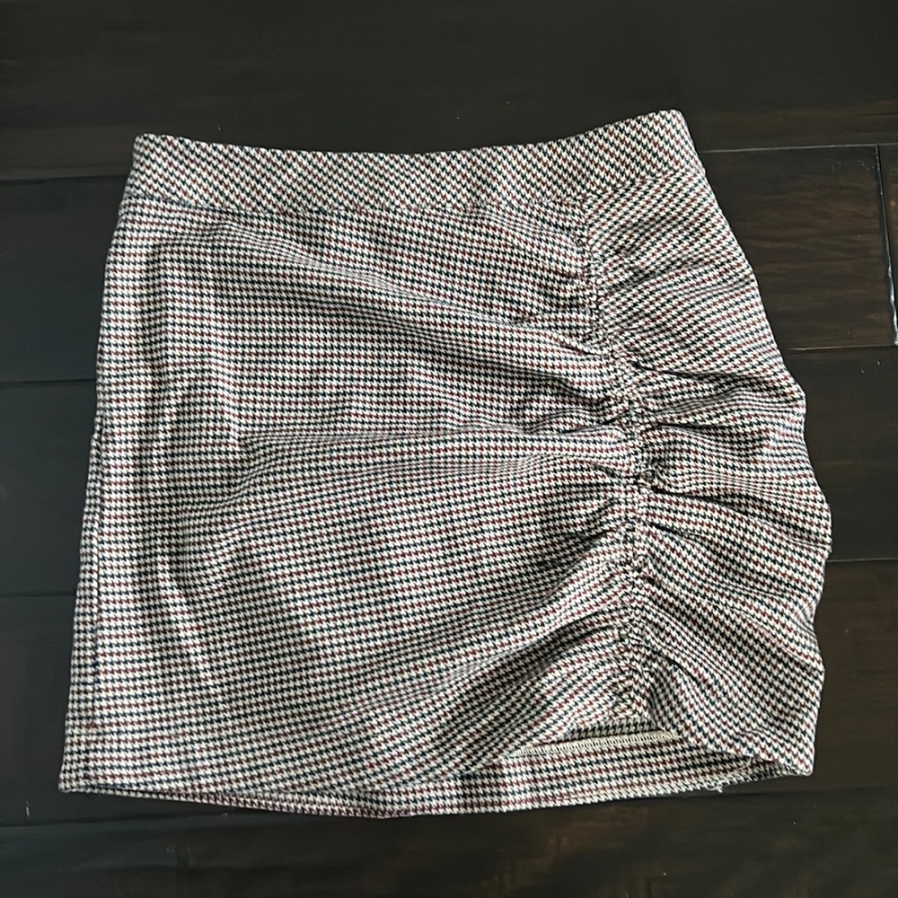 Free People Ruched Maroon Black White Houndstooth Mini Skirt